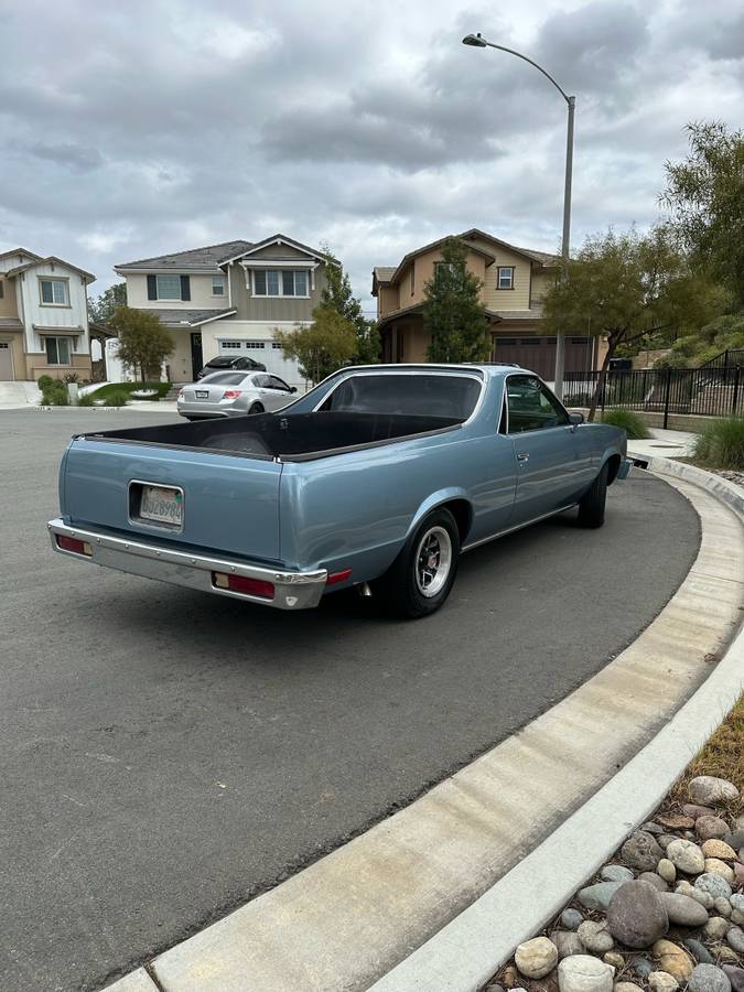 Chevrolet-el-camino-12-ton-nominal-1987-blue-3