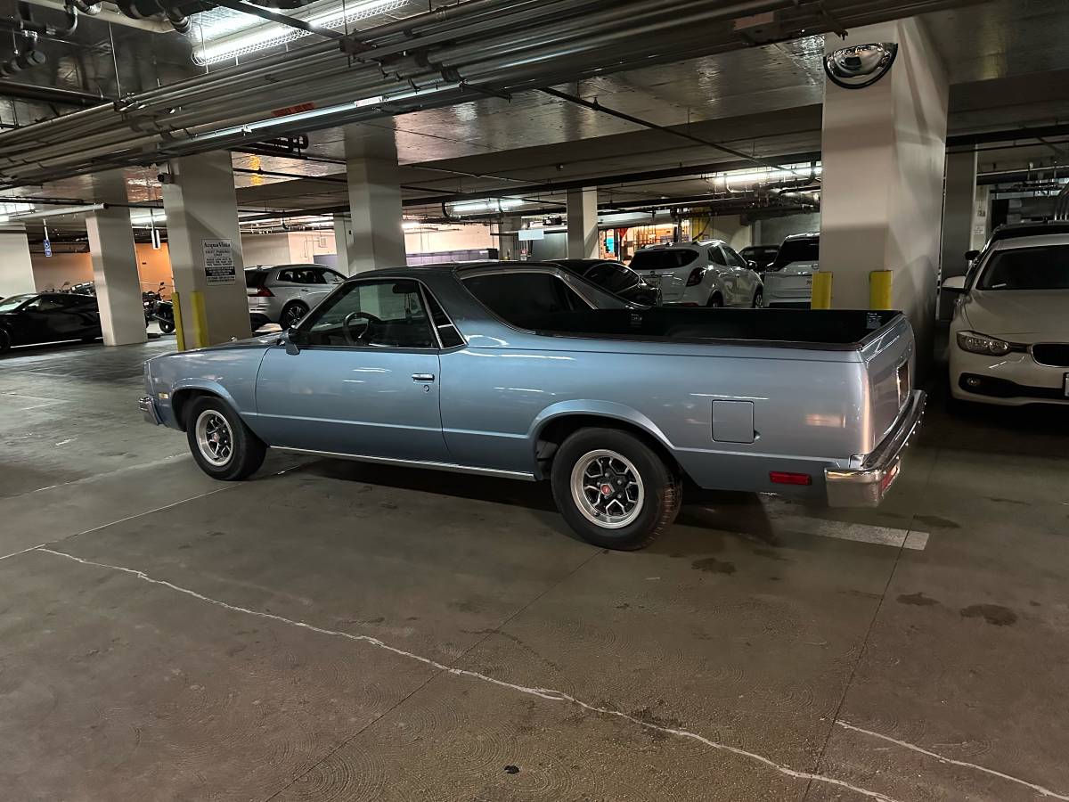 Chevrolet-el-camino-12-ton-nominal-1987-blue-9