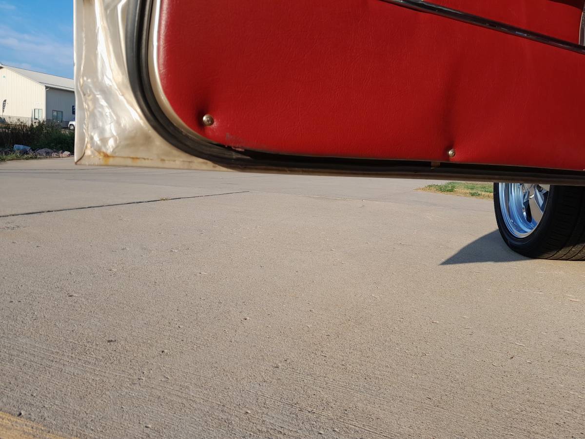 Chevrolet-el-camino-1964-10