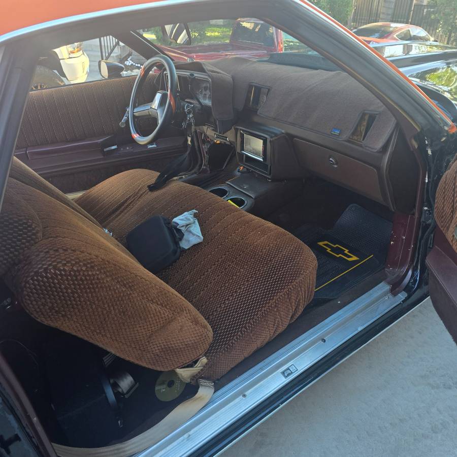 Chevrolet-el-camino-1981-black-5