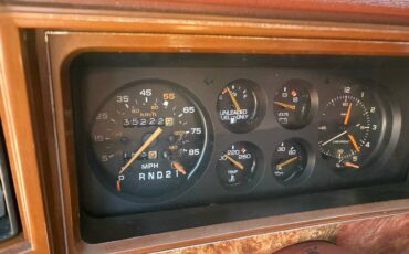 Chevrolet-el-camino-1982-black-13