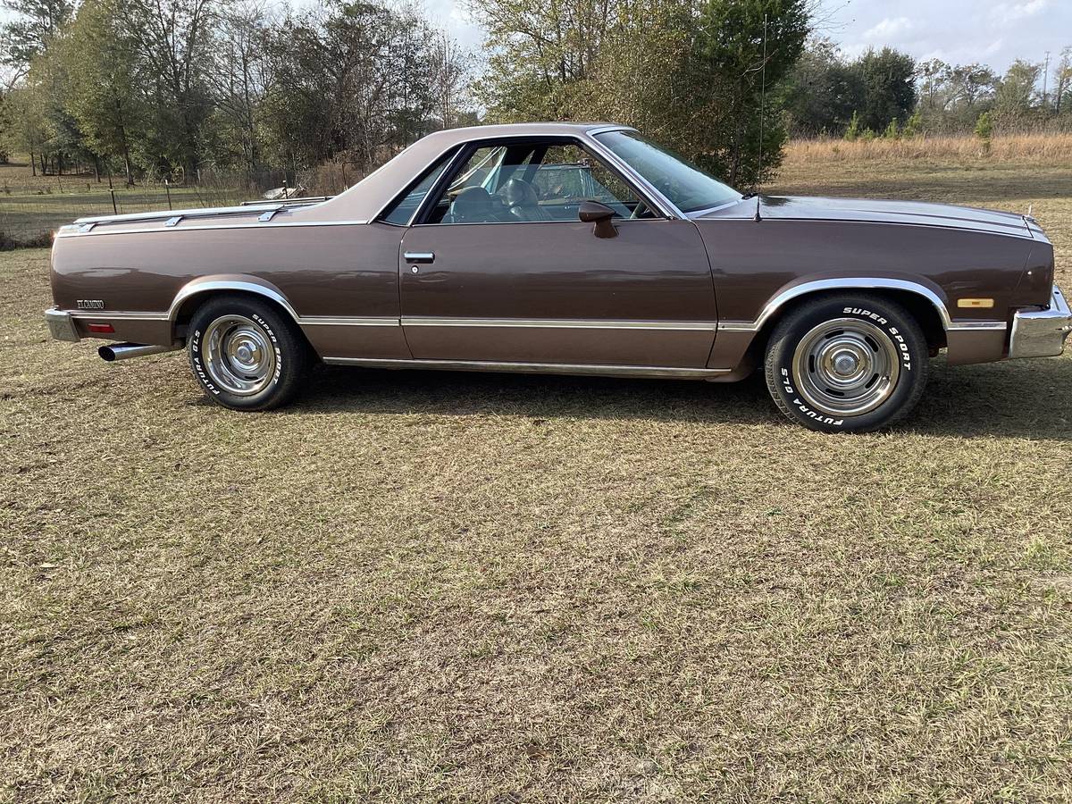 Chevrolet-el-camino-1984-brown-1