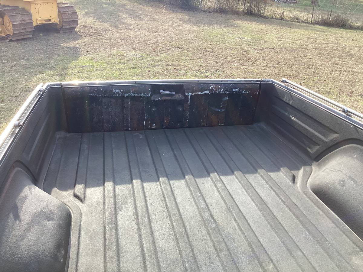 Chevrolet-el-camino-1984-brown-10