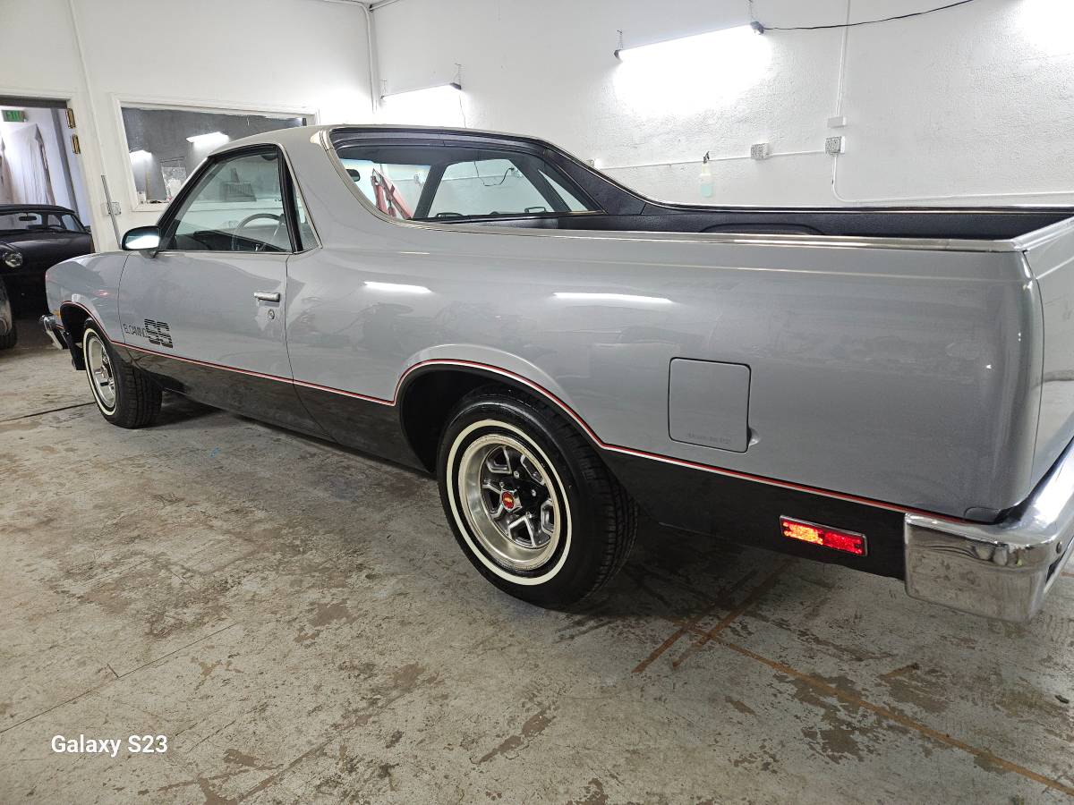 Chevrolet-el-camino-1986-silver-5