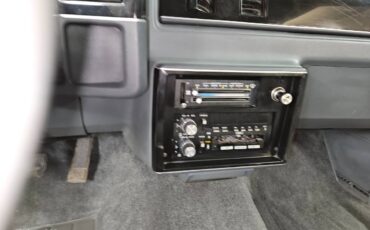 Chevrolet-el-camino-1986-silver-9