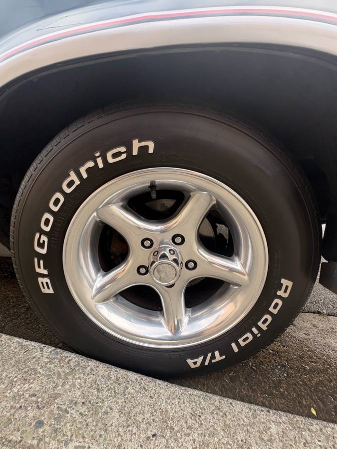 Chevrolet-el-camino-1987-black-17