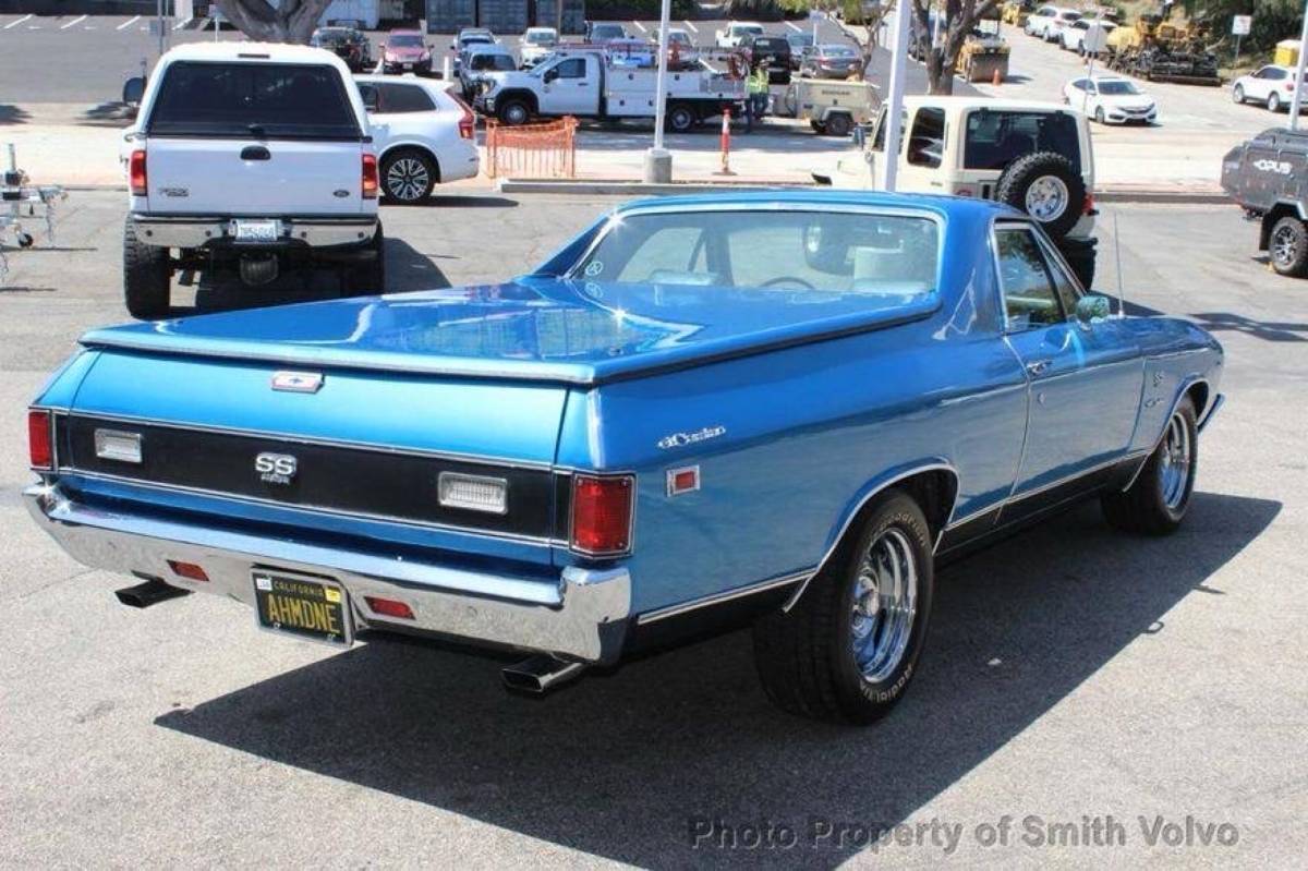 Chevrolet-el-camino-ss-1969-blue-4