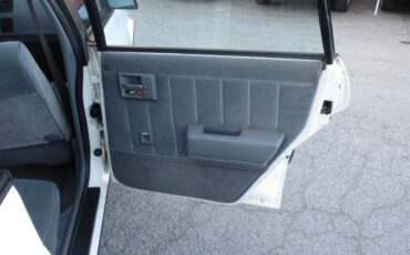 Chevrolet-euro-sport-1989-white-9