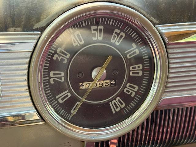 Chevrolet-fleetmaster-1946-red-3