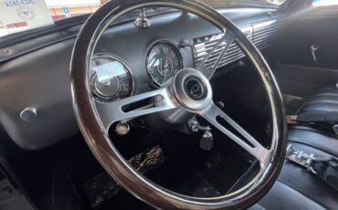 Chevrolet-fleetmaster-1951-black-16