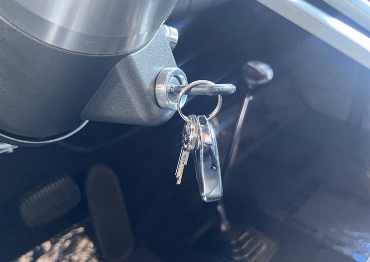 Chevrolet-fleetmaster-1951-black-19