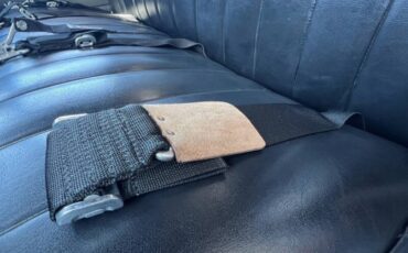 Chevrolet-fleetmaster-1951-black-3