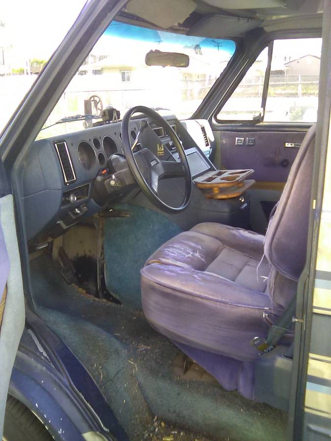 Chevrolet-g-series-34-ton-nominal-1986-blue-10