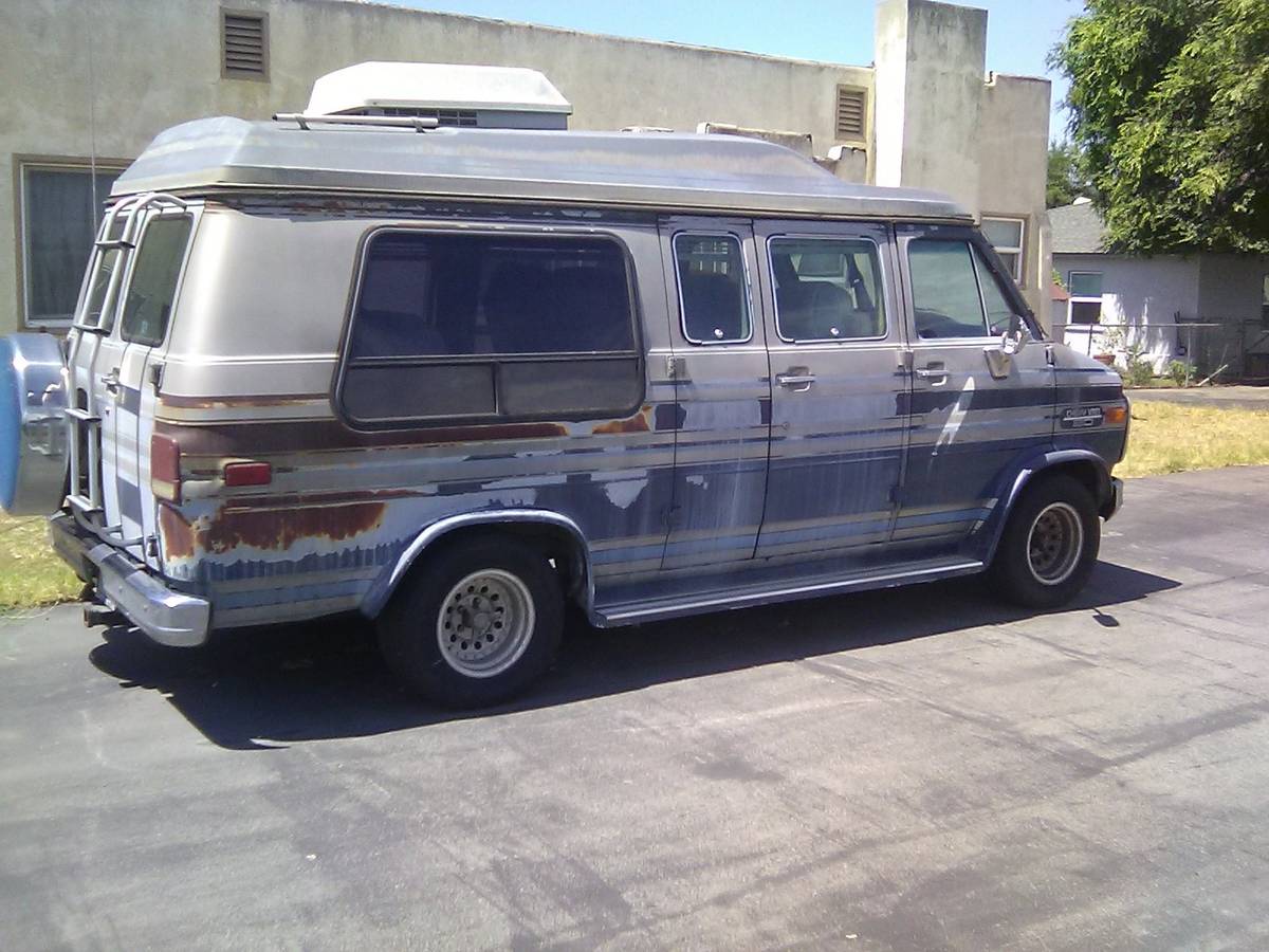 Chevrolet-g-series-34-ton-nominal-1986-blue-13