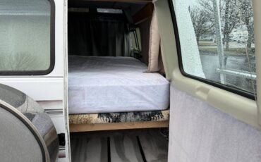 Chevrolet-g-series-34-ton-nominal-1992-white-13