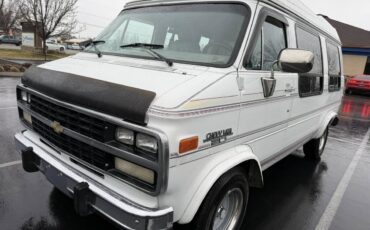 Chevrolet-g-series-34-ton-nominal-1992-white-14