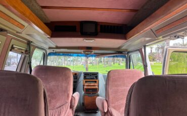 Chevrolet-g20-1990-white-1