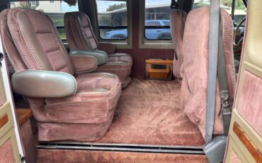 Chevrolet-g20-1990-white-8