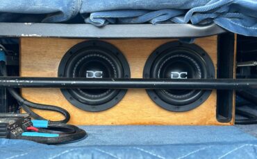 Chevrolet-g20-van-1993-white-1