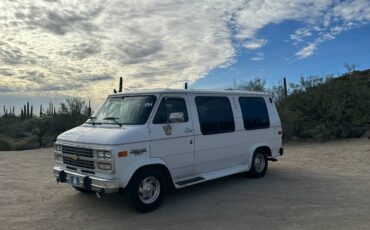 Chevrolet-g20-van-1993-white-6