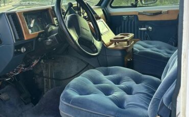 Chevrolet-g20-van-1993-white-8