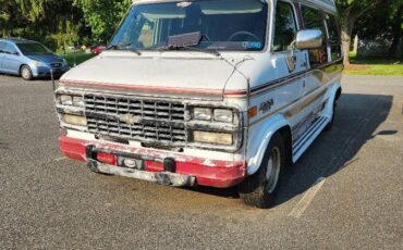 Chevrolet-g20-van-1994-red