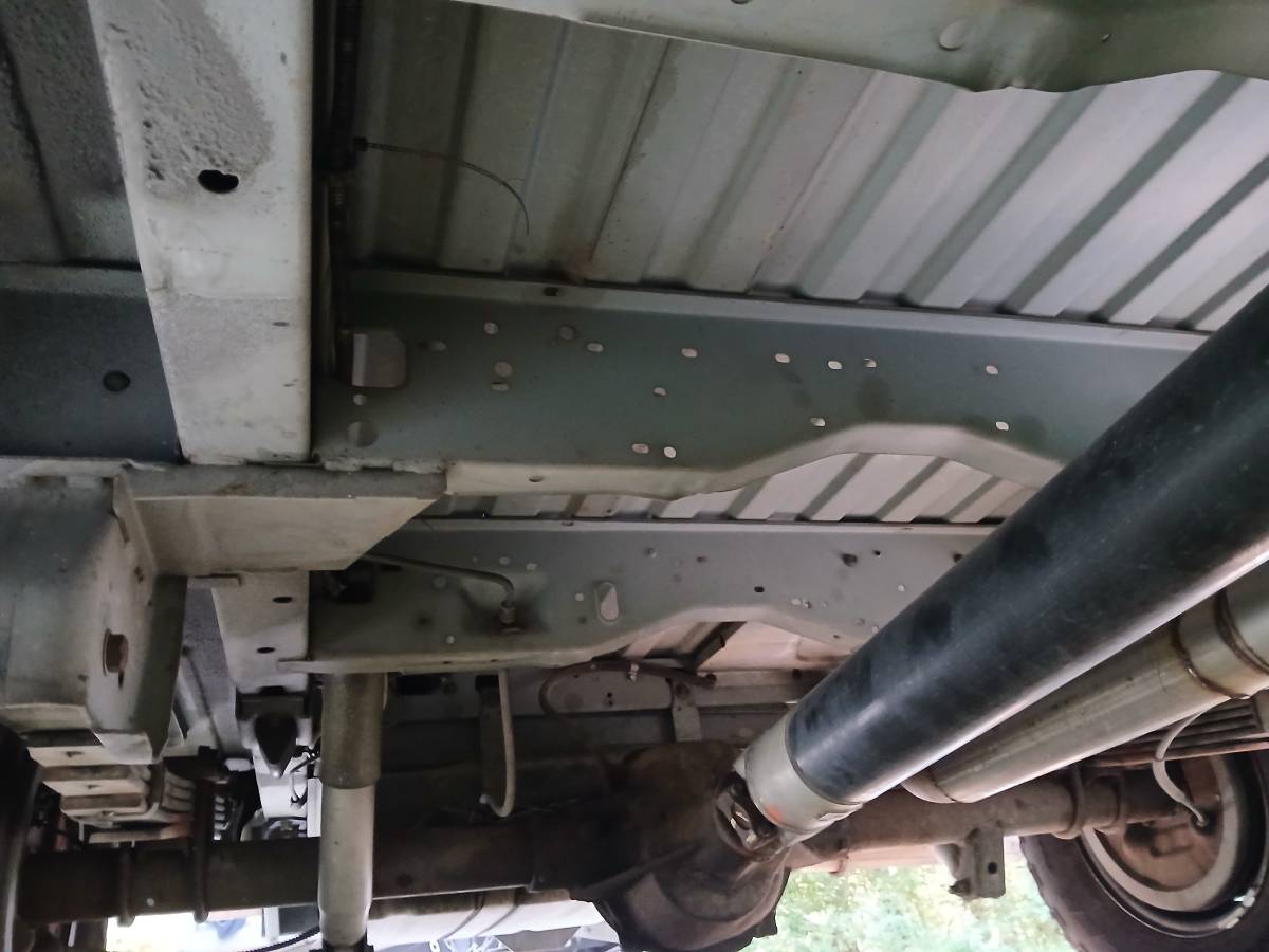 Chevrolet-g20-van-1995-brown-20