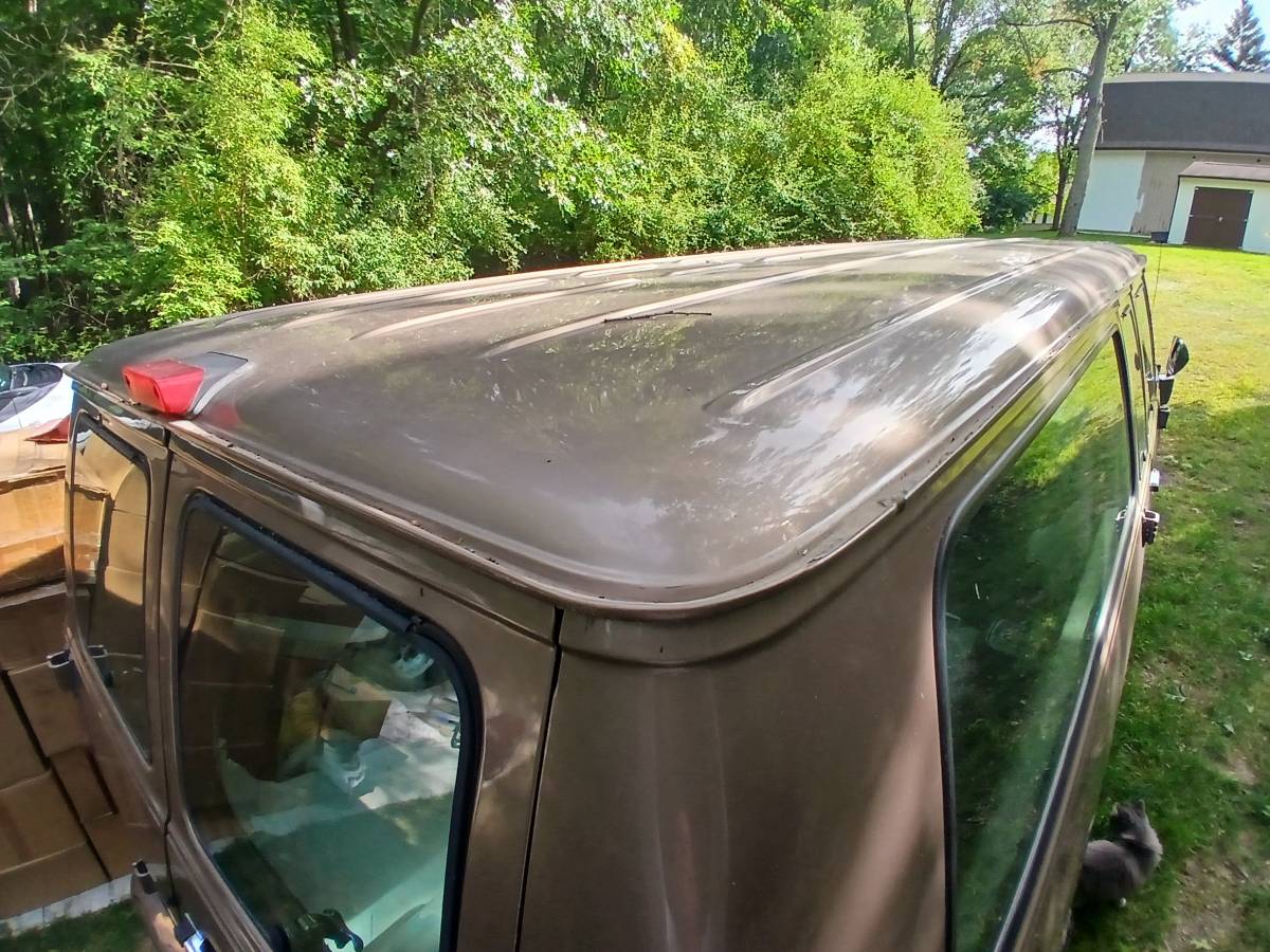 Chevrolet-g20-van-1995-brown-7