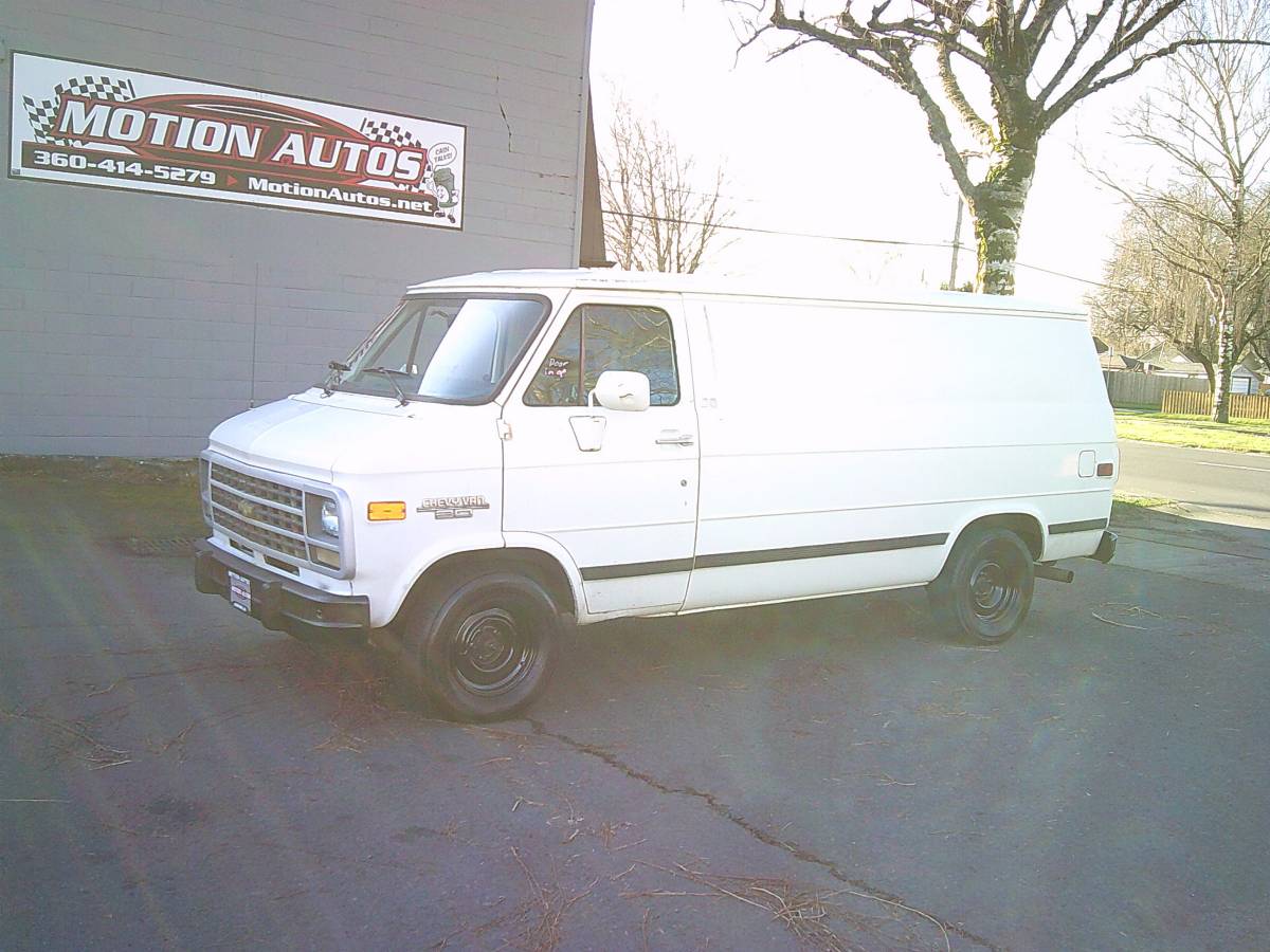 Chevrolet-g20-van-no-windows-v8-at-1-owner-1993-white-1
