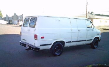 Chevrolet-g20-van-no-windows-v8-at-1-owner-1993-white-6
