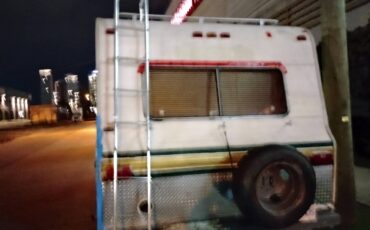 Chevrolet-g30-1980-white-6