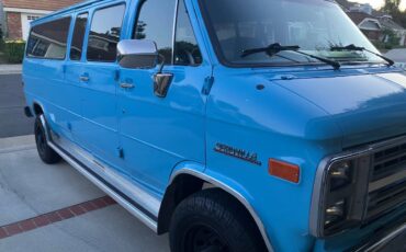 Chevrolet-g30-1990-blue-2