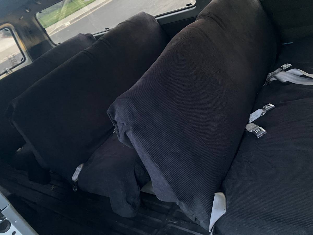 Chevrolet-g30-1990-blue-7