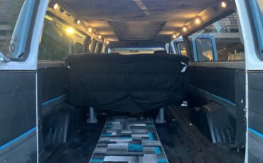 Chevrolet-g30-1990-blue-9