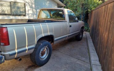 Chevrolet-gmt-400-1-ton-nominal-1988-custom-4