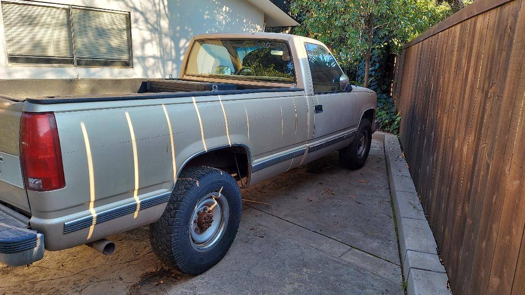 Chevrolet-gmt-400-1-ton-nominal-1988-custom-4