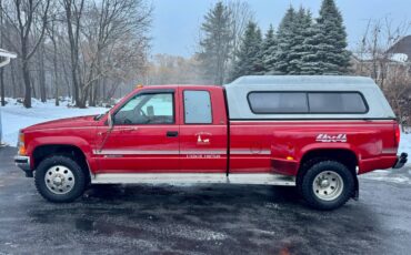 Chevrolet-gmt-400-1-ton-nominal-1994-red-2