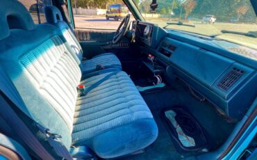 Chevrolet-gmt-400-12-ton-nominal-1993-blue-7