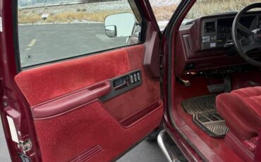Chevrolet-gmt-400-12-ton-nominal-1994-red-3