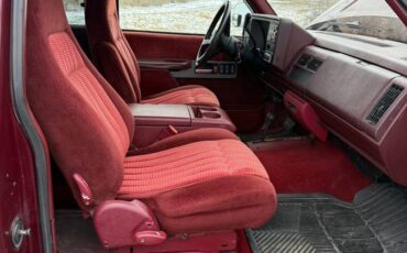 Chevrolet-gmt-400-12-ton-nominal-1994-red-4