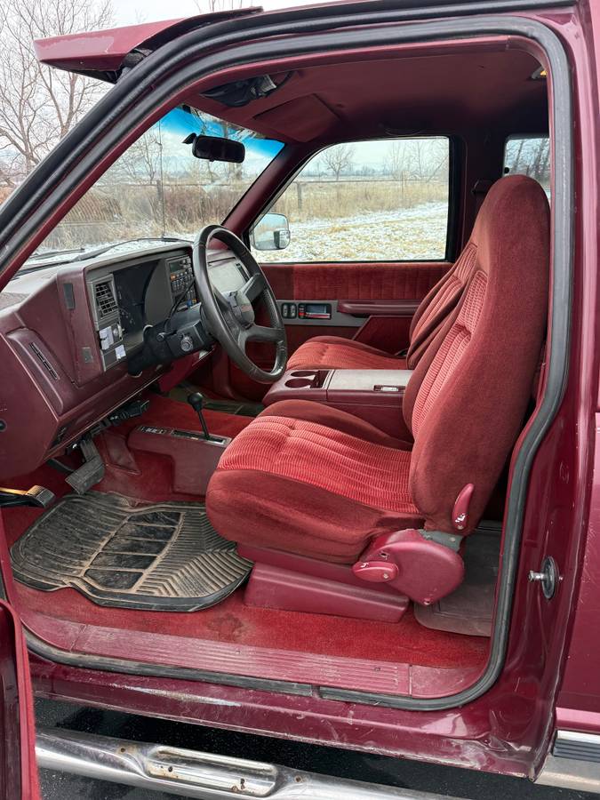 Chevrolet-gmt-400-12-ton-nominal-1994-red-6