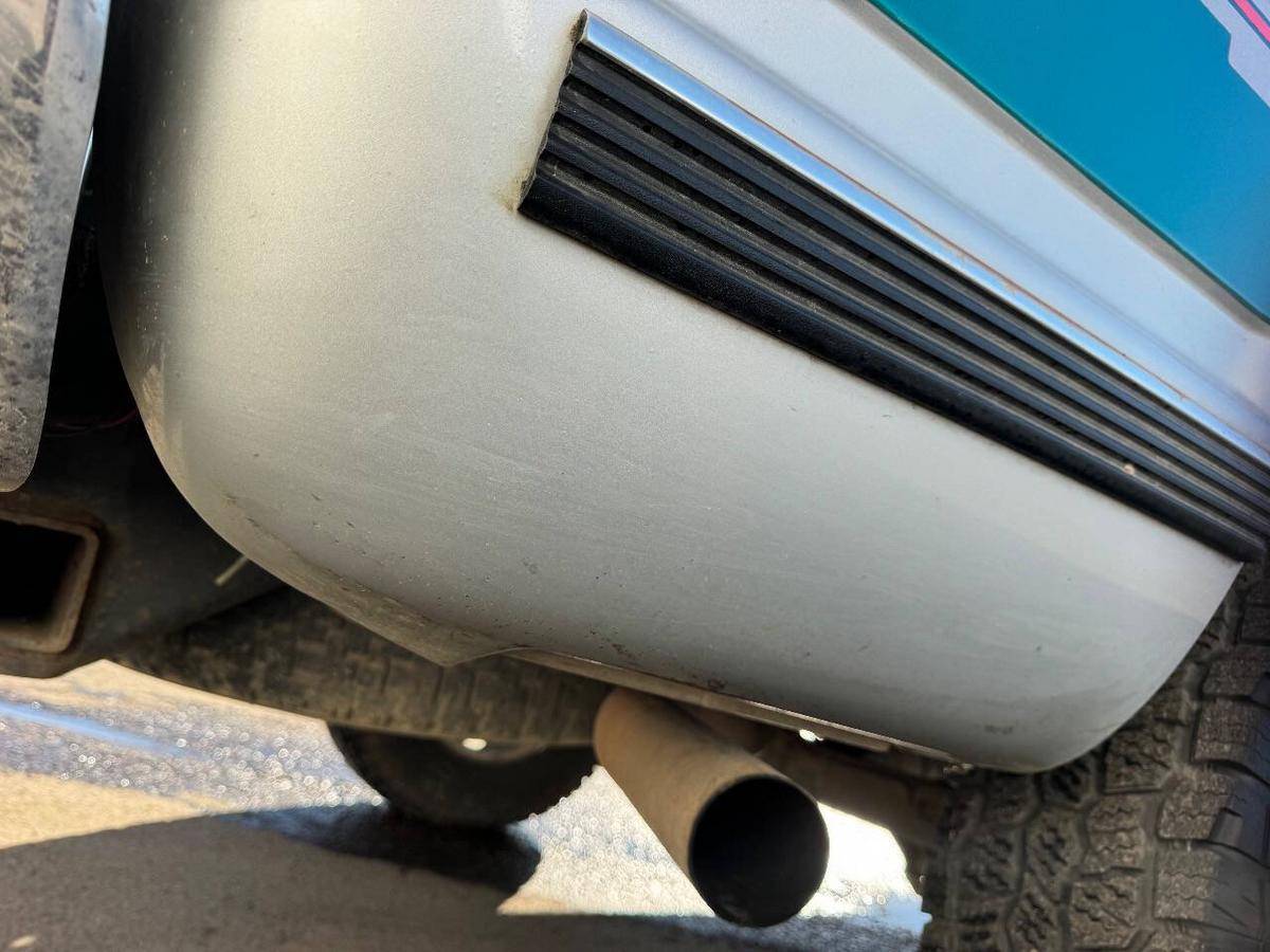 Chevrolet-gmt-400-1993-green-14