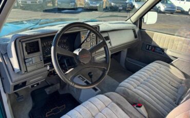 Chevrolet-gmt-400-1993-green-20