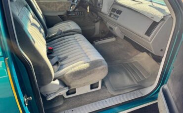 Chevrolet-gmt-400-1993-green-23