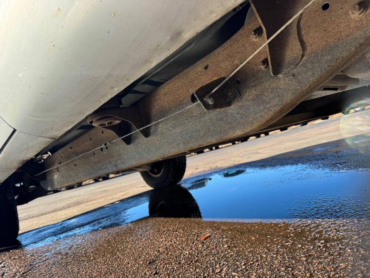 Chevrolet-gmt-400-1993-green-3