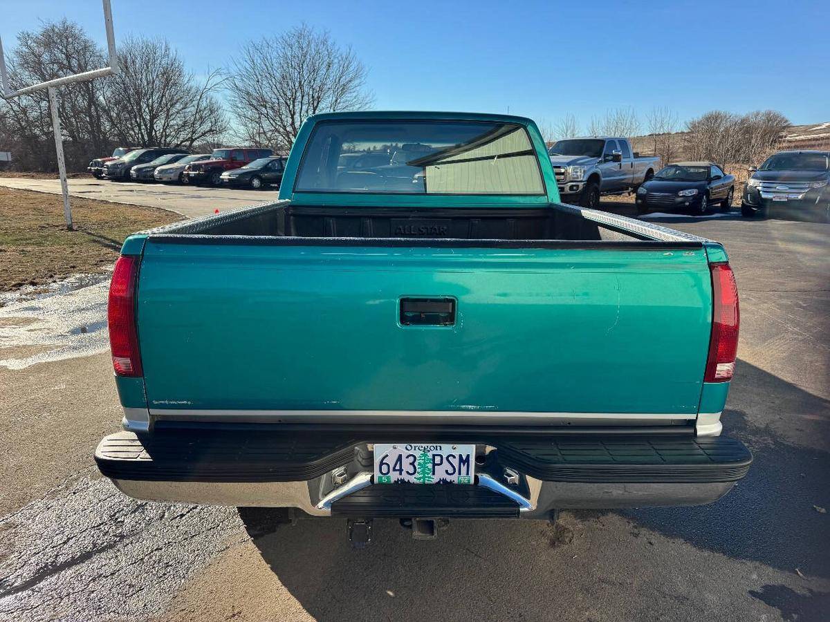 Chevrolet-gmt-400-1993-green-8