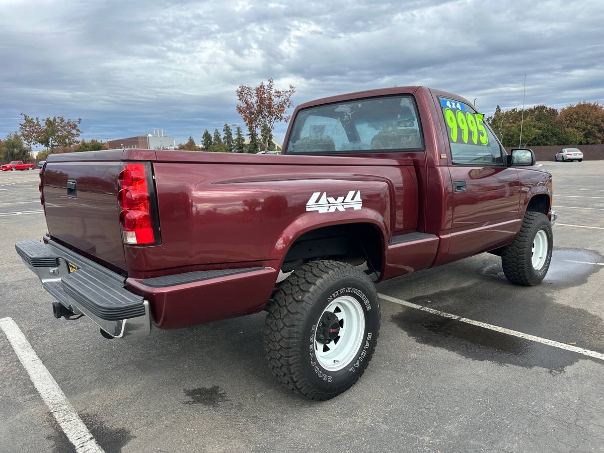 Chevrolet-gmt-400-conventional-cab-1988-11