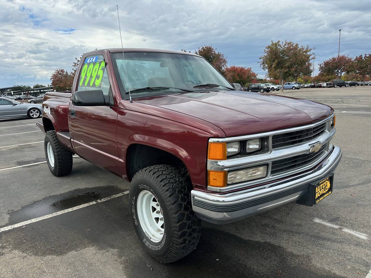 Chevrolet-gmt-400-conventional-cab-1988-12