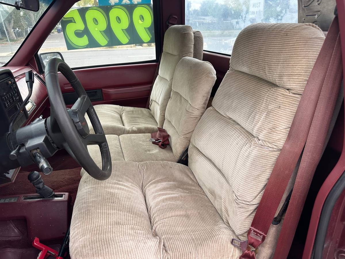 Chevrolet-gmt-400-conventional-cab-1988-14