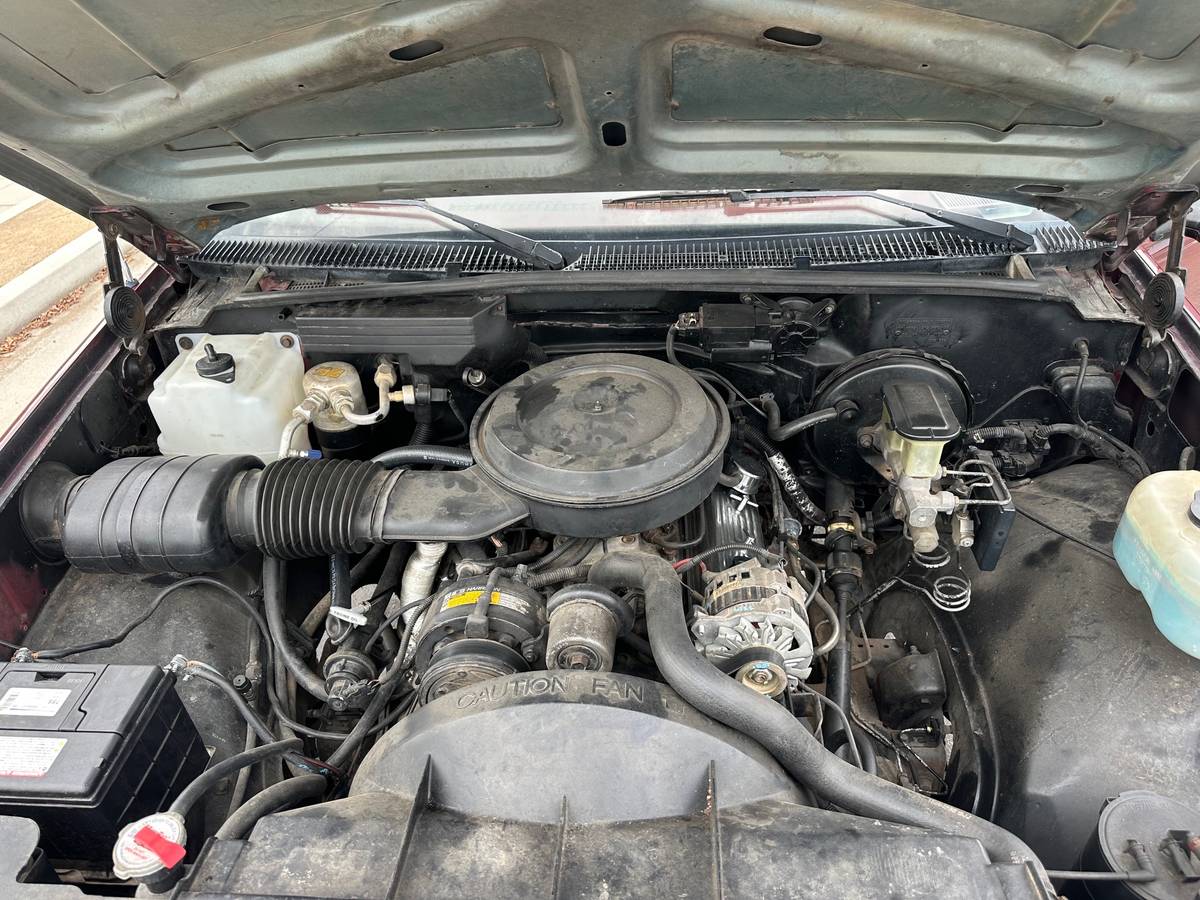 Chevrolet-gmt-400-conventional-cab-1988-8